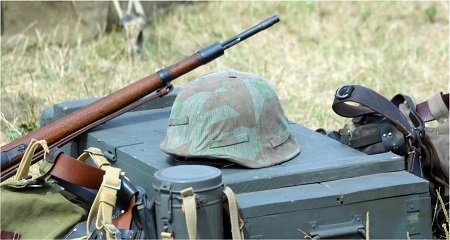 Militaria